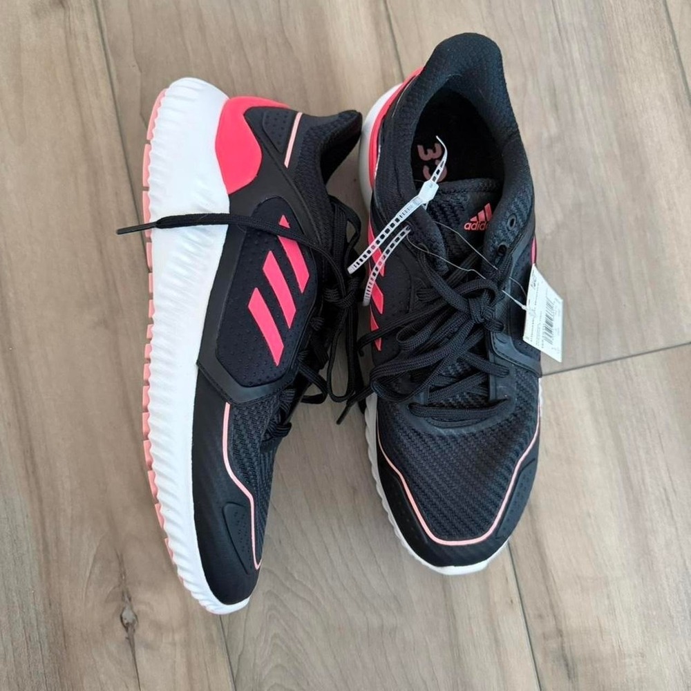 Adidas ClimaWarm Bounce running shoes in black pink stripes Mn 7.5 Women's 9.5
